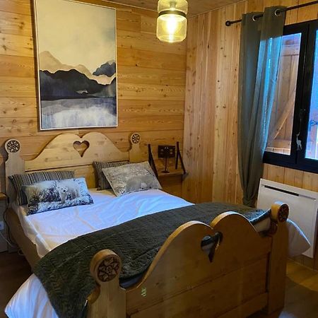 Chalet Au Pieds Des Pistes Le Cambre Aze Bolquere Exterior photo